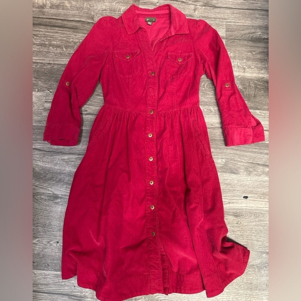 Women's Red Button-Front Shirt Dress with Belt - Picture 2 of 4